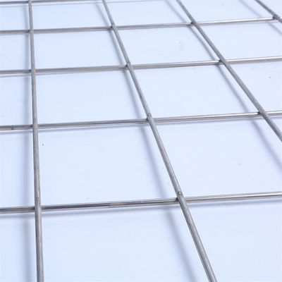 Vinyl galvanized hàn dây lưới cuộn Green dây lưới cuộn trong xây dựng