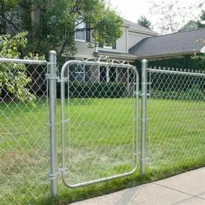 1.8m cao và 20m mỗi cuộn kẽm dây chuyền liên kết hàng rào với tấm cổng