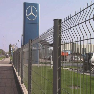 Cửa hàng trực tiếp 3D Curved hàng rào với 50 × 100mm lưới nóng kẽm và phun điện tĩnh để lắp ráp dễ dàng