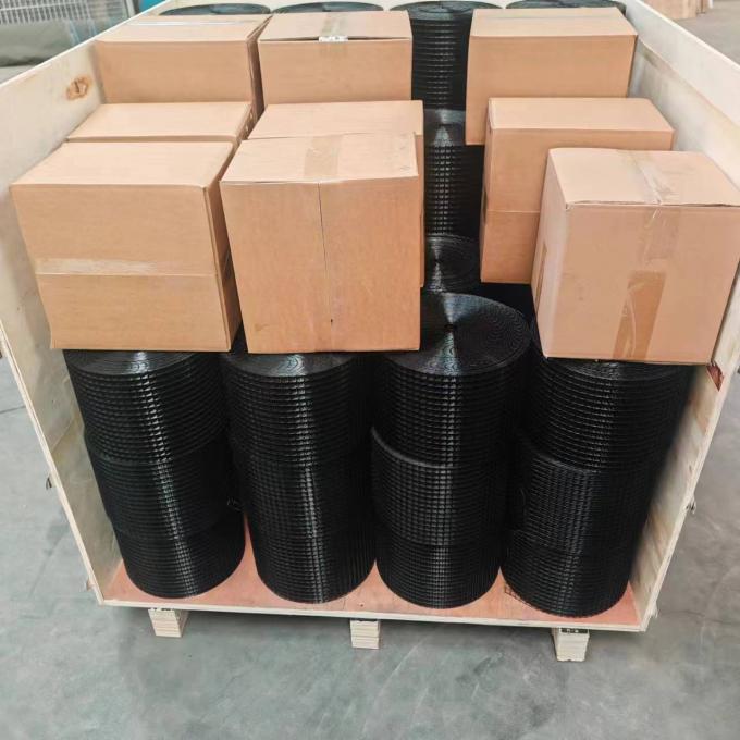 Đen PVC phủ sợi d&acirc;y h&agrave;n h&agrave;ng r&agrave;o Quadrat 1/2 Ống h&agrave;n galvanized trong cuộn 12